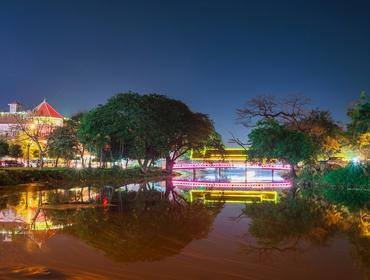 Siem Reap by night