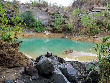 Sulphuric lake, Minahasa