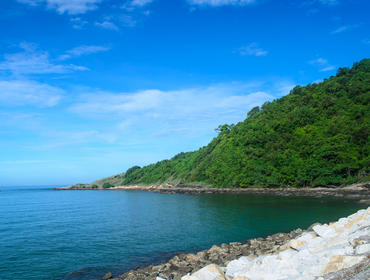 Koh Samet coastline